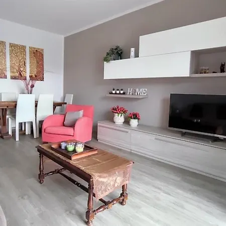 Feel At - Letizia House Апартаменты Ловере